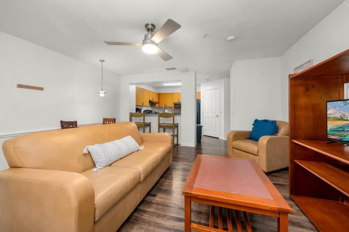 5 Mi To Busch Gardens + 2 Mi To Usf + Pool + Gym * Tampa