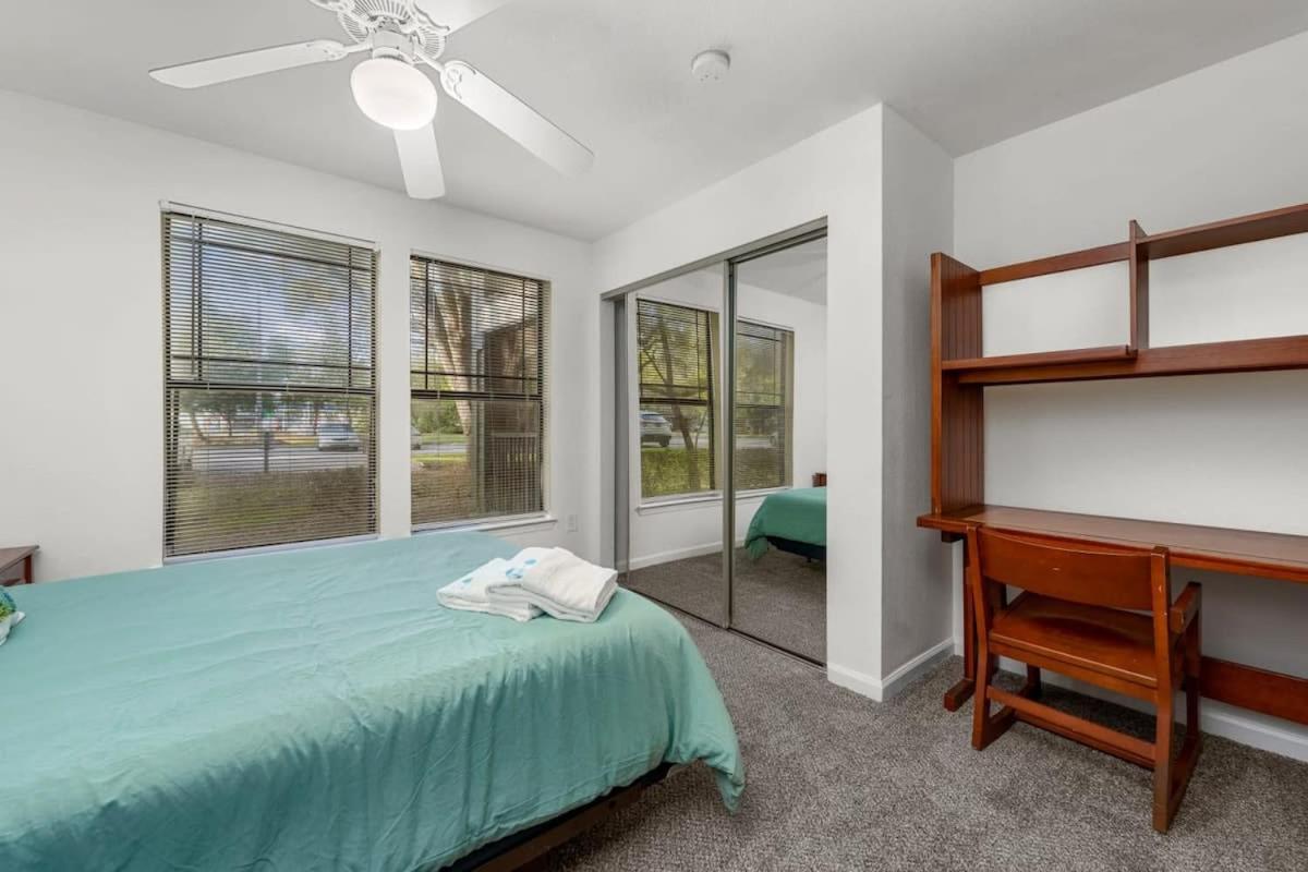 Apartment 5 Mi To Busch Gardens + 2 Mi To Usf + Pool + Gym *