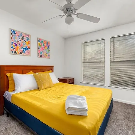 5 Mi To Busch Gardens + 2 Mi To Usf + Pool + Gym Apartment Tampa Exterior photo